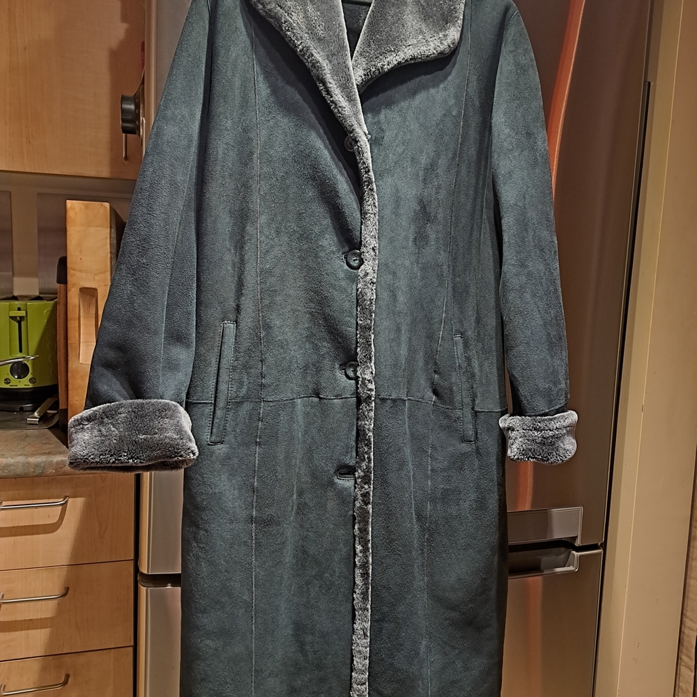 Vera Wang Charcoal Teddy Jacket